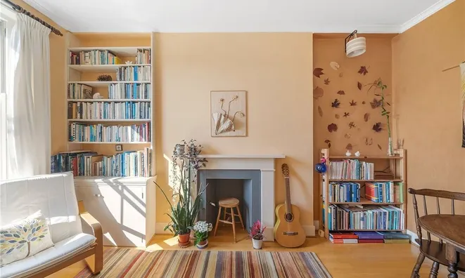 Недвижимость Cathcart Road: 1