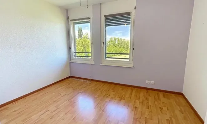 Недвижимость Attic flat 6 rooms: 3