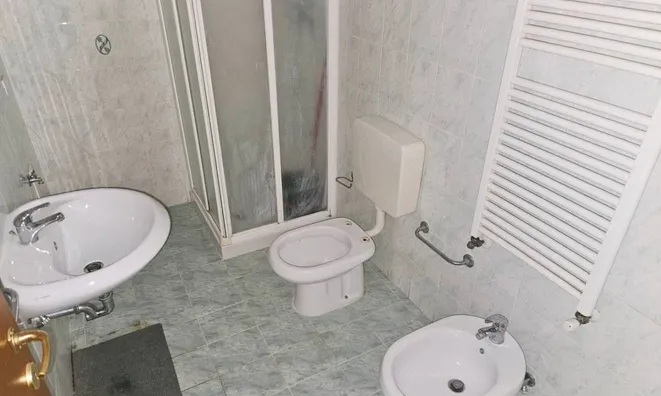 Недвижимость Двухкомнатная квартира в Центре: 11