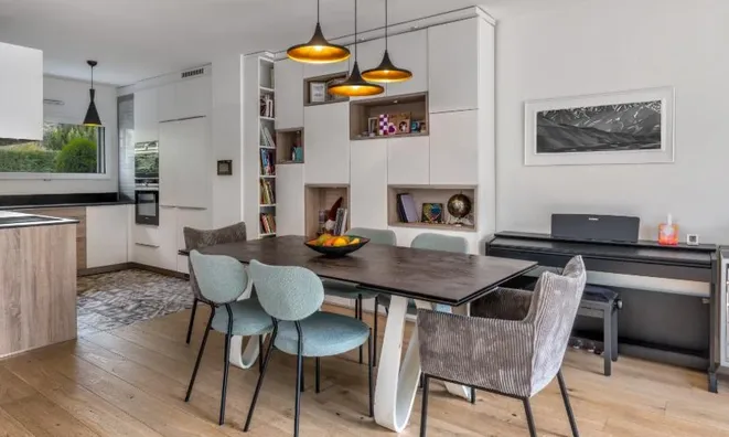 Недвижимость Single house 6 rooms: 2