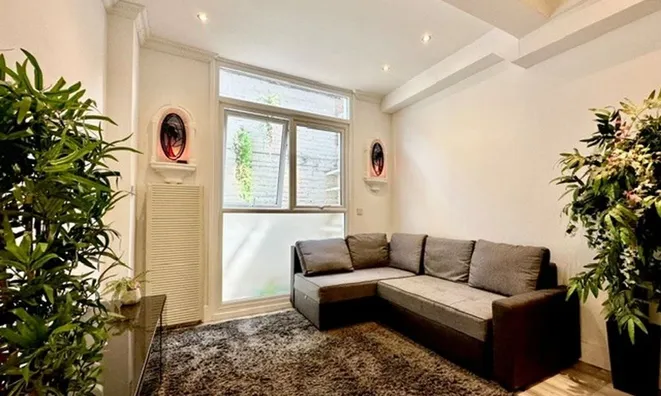 Недвижимость Hornsey Road: 1