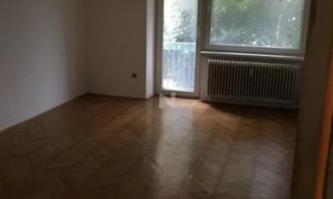 Недвижимость Трёхкомнатная квартира на улице Янежичева в центре.: 1
