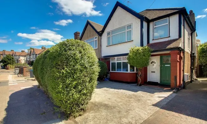 Недвижимость Tanfield Avenue: 4