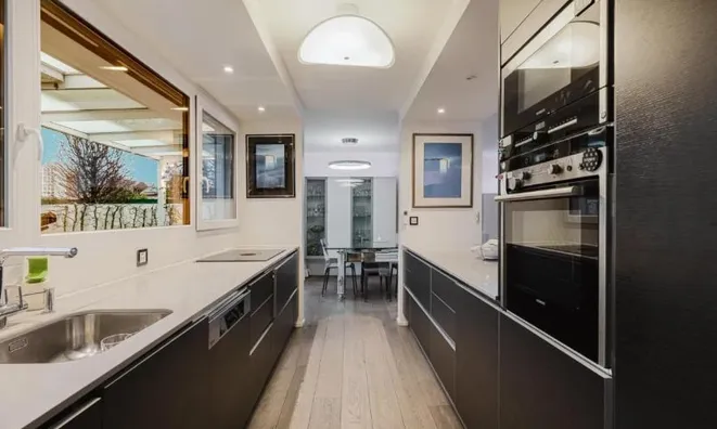 Недвижимость Villa 7 rooms: 2