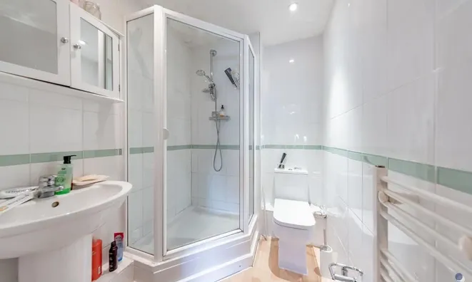 Недвижимость Poulton Court, Victoria Road: 1