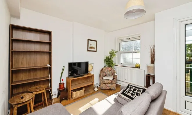 Недвижимость Worsopp Drive, Clapham: 11