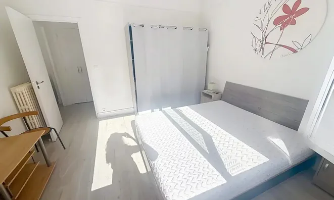 Недвижимость Apartment Cannes Carnot: 10