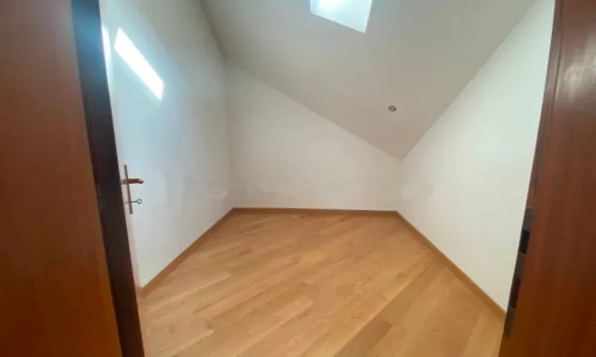 Недвижимость Двухкомнатная в Центре Горице: 12