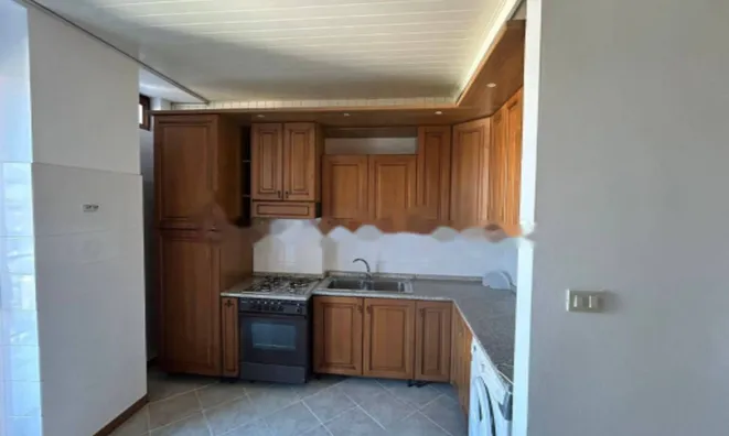 Недвижимость Трехкомнатная квартира в Гориции: 5