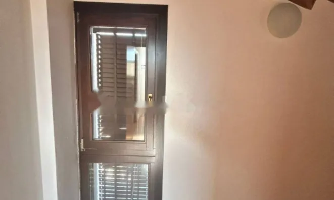 Недвижимость Трехкомнатная квартира в Гориции: 13