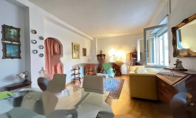 Недвижимость Трехкомнатная квартира в центре города Гориция: 1