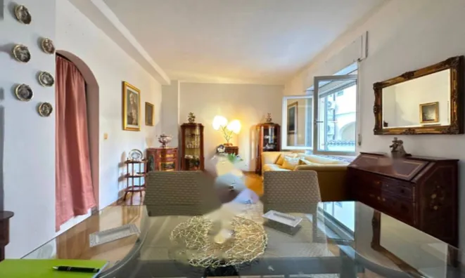 Недвижимость Трехкомнатная квартира в центре города Гориция: 2