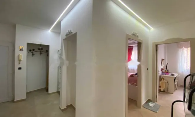 Недвижимость Трехкомнатная квартира в центре города Гориция: 4