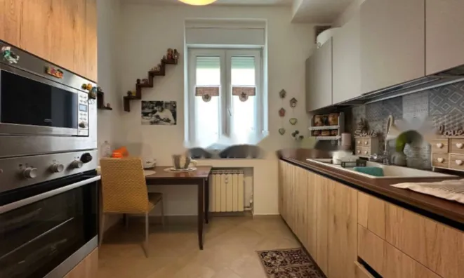 Недвижимость Трехкомнатная квартира в центре города Гориция: 5