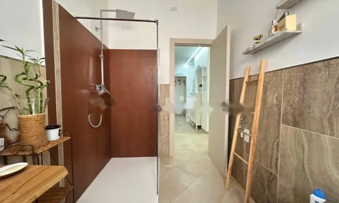 Недвижимость Трехкомнатная квартира в центре города Гориция: 16