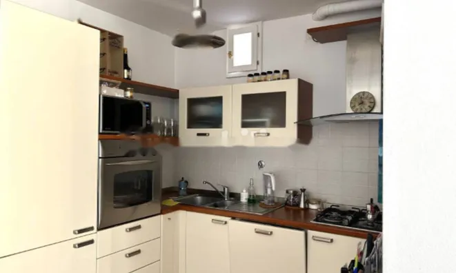 Недвижимость Трехкомнатная квартира в центре Горизии: 1