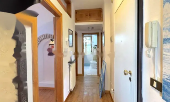 Недвижимость Трехкомнатная у Замка 3: 6