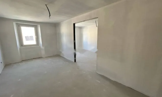 Недвижимость Четырехкомнатная квартира в центре Горицы: 15