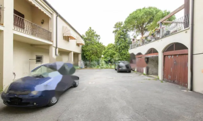 Недвижимость Квартира на площади Томмазео: 10