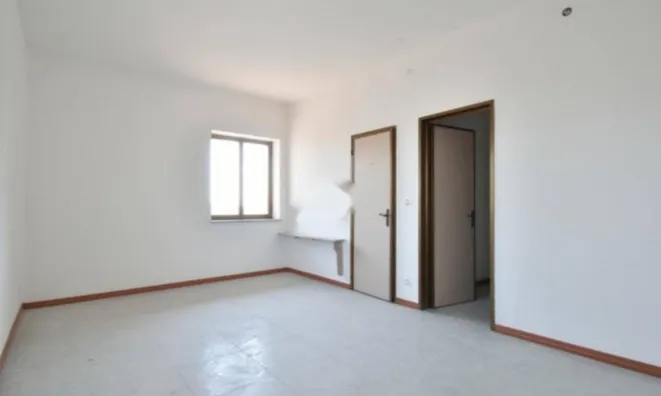 Недвижимость Трёхкомнатная Центр Гориция: 12