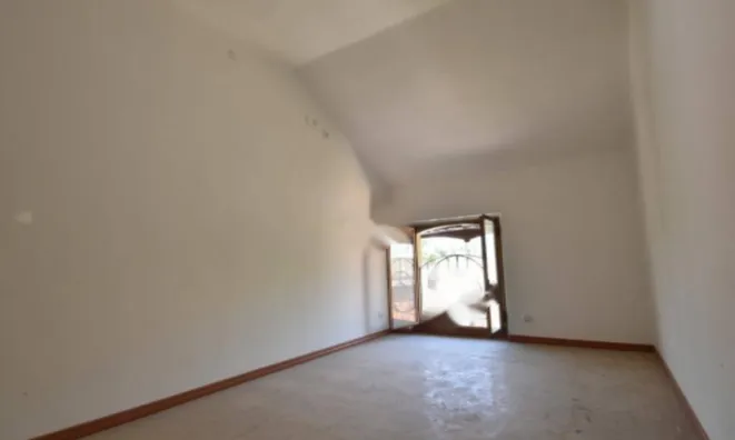 Недвижимость Трёхкомнатная Центр Гориция: 18