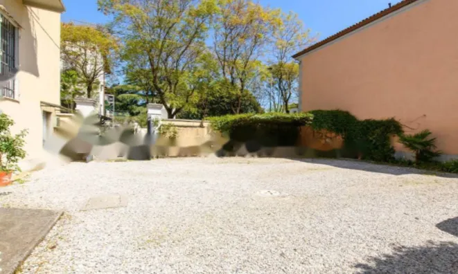 Недвижимость Квартира на улице Тренто: 18