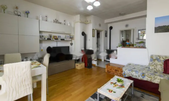 Недвижимость Квартира на улице Генерала Папы: 1