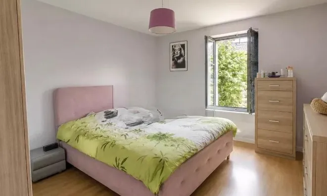 Недвижимость Apartment 5 rooms: 4