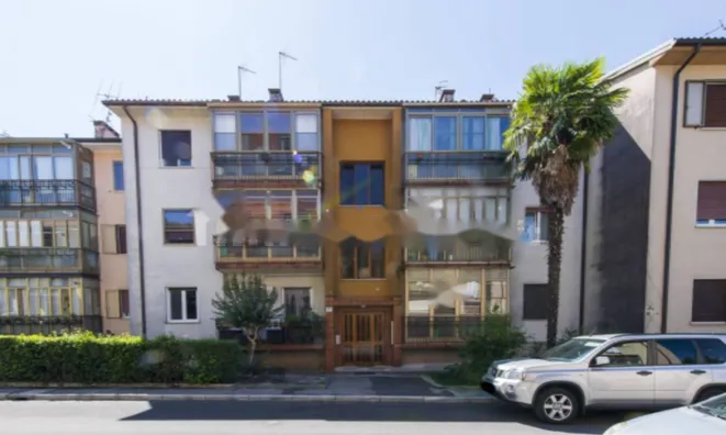 Недвижимость Квартира на улице Генерала Папы: 10