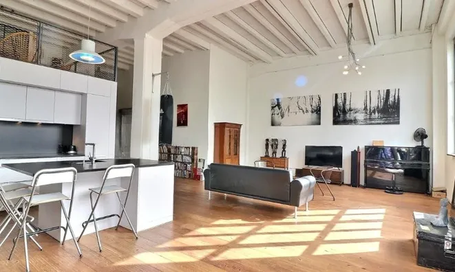 Недвижимость Apartment 6 rooms: 4