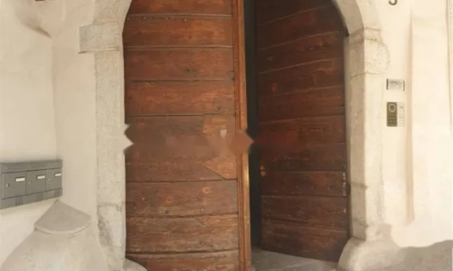 Недвижимость Четырехкомнатная в Центре Гориции: 1