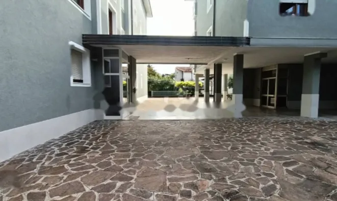 Недвижимость Четырёхкомнатная квартира в центре Гориции: 3