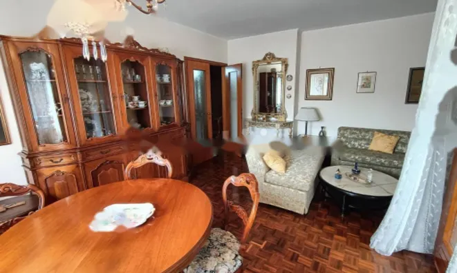 Недвижимость Четырёхкомнатная квартира в центре Гориции: 16