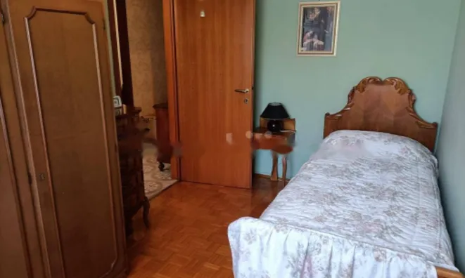 Недвижимость Четырёхкомнатная квартира в центре Гориции: 33