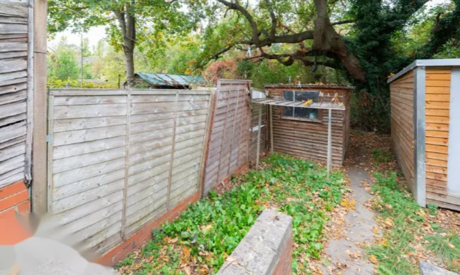 Недвижимость Бреймар Авеню, Ниисден, Лондон: 7