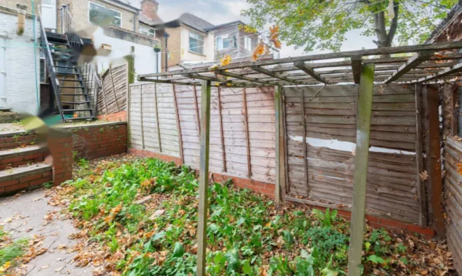 Недвижимость Бреймар Авеню, Ниисден, Лондон: 8