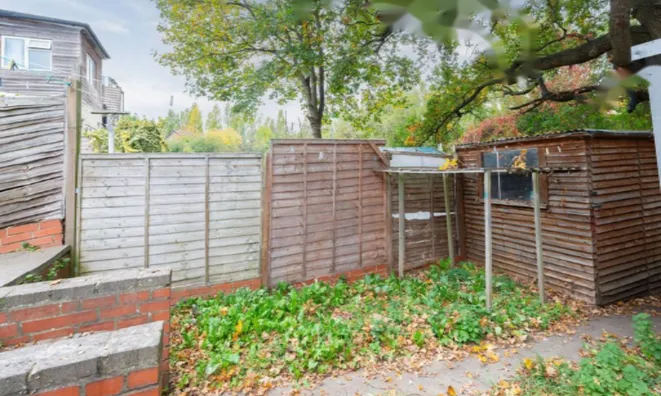 Недвижимость Бреймар Авеню, Ниисден, Лондон: 9