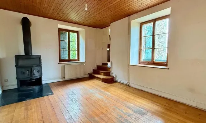 Недвижимость Apartment 8 rooms: 4
