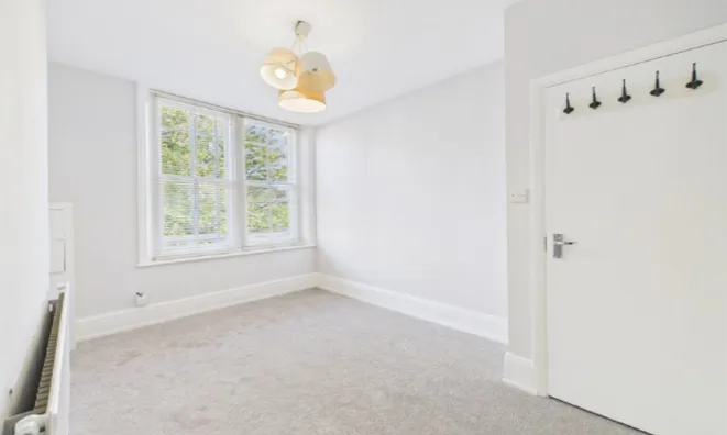 Недвижимость Дом на Дэнмарк Роуд, Лондон: 9