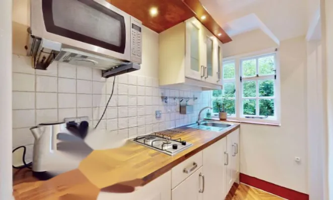 Недвижимость Эрскин Хилл, Хэмпстед Гарден Саберб: 7