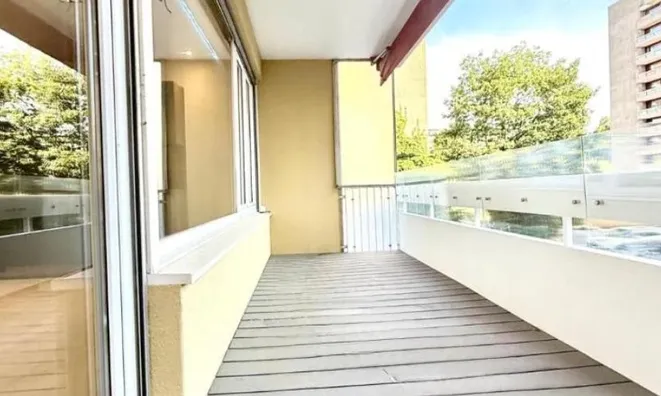Недвижимость Apartment 5.5 rooms: 1