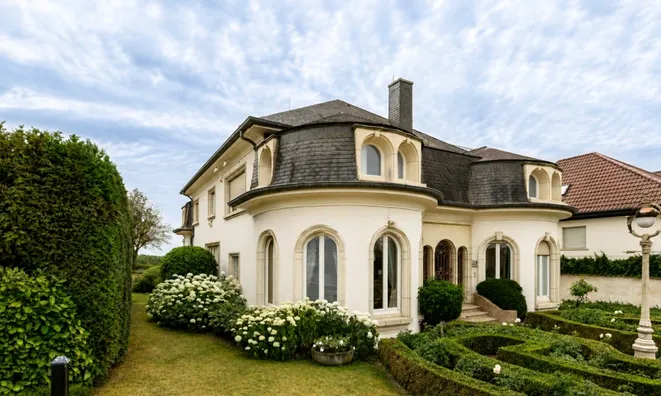 Недвижимость Villa 5 bedrooms for sale in Alzingen: 2