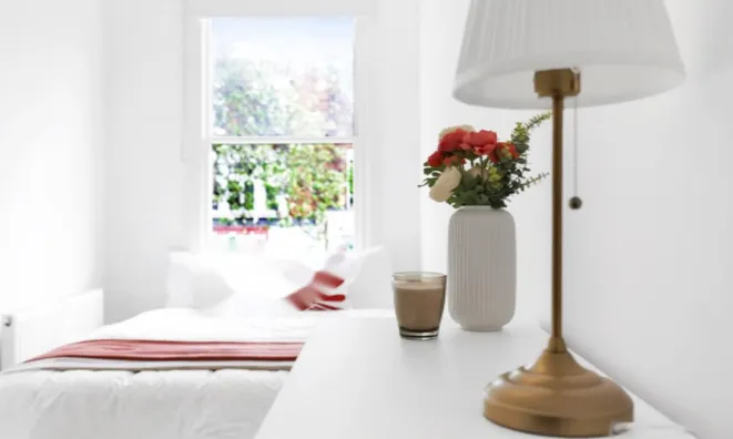 Недвижимость Сильвестер Пасс, Хакни Е8: 17