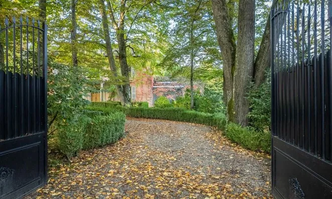 Недвижимость Single house 14 rooms: 1
