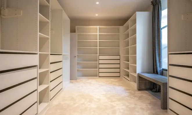 Недвижимость Single house 14 rooms: 18