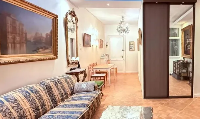 Недвижимость Furnished flat 3 rooms: 2