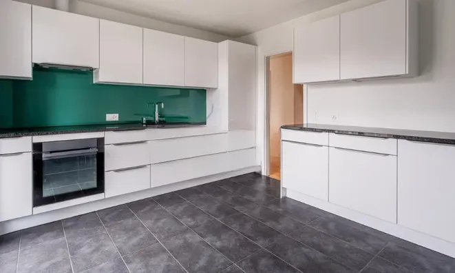 Недвижимость Single house 10 rooms: 5