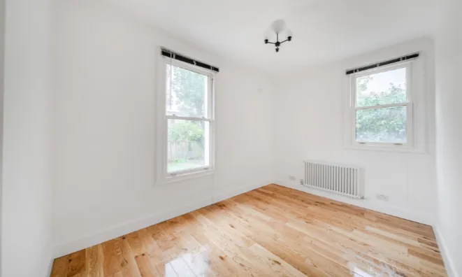 Недвижимость Переулок Святого Джеймса: 12