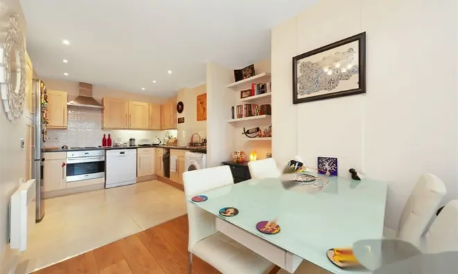 Недвижимость Доннингтон Роуд, Уиллсден Грин: 7