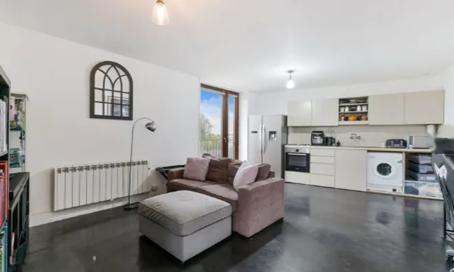 Недвижимость Гарратт Лейн, Лондон SW18: 5